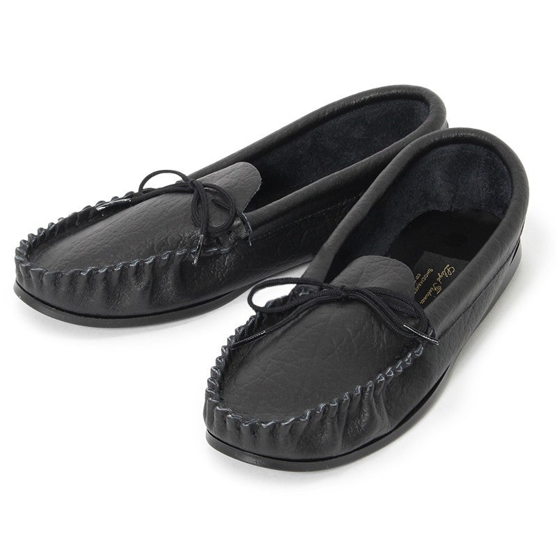 British Moccasin / Black Grain Leather (Rubber Sole)